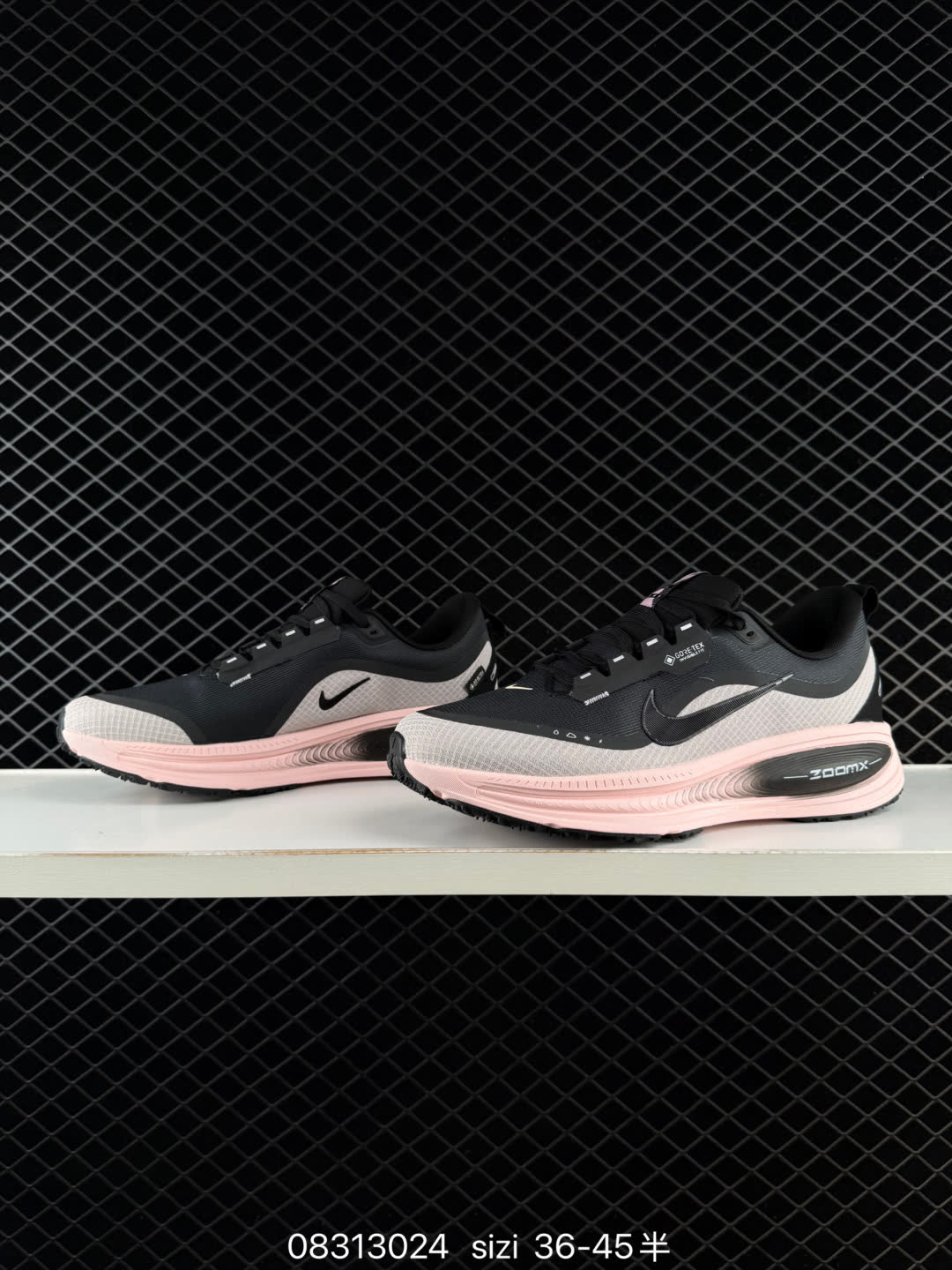 Nike Vomero 18 Gtx-HQ7002-100