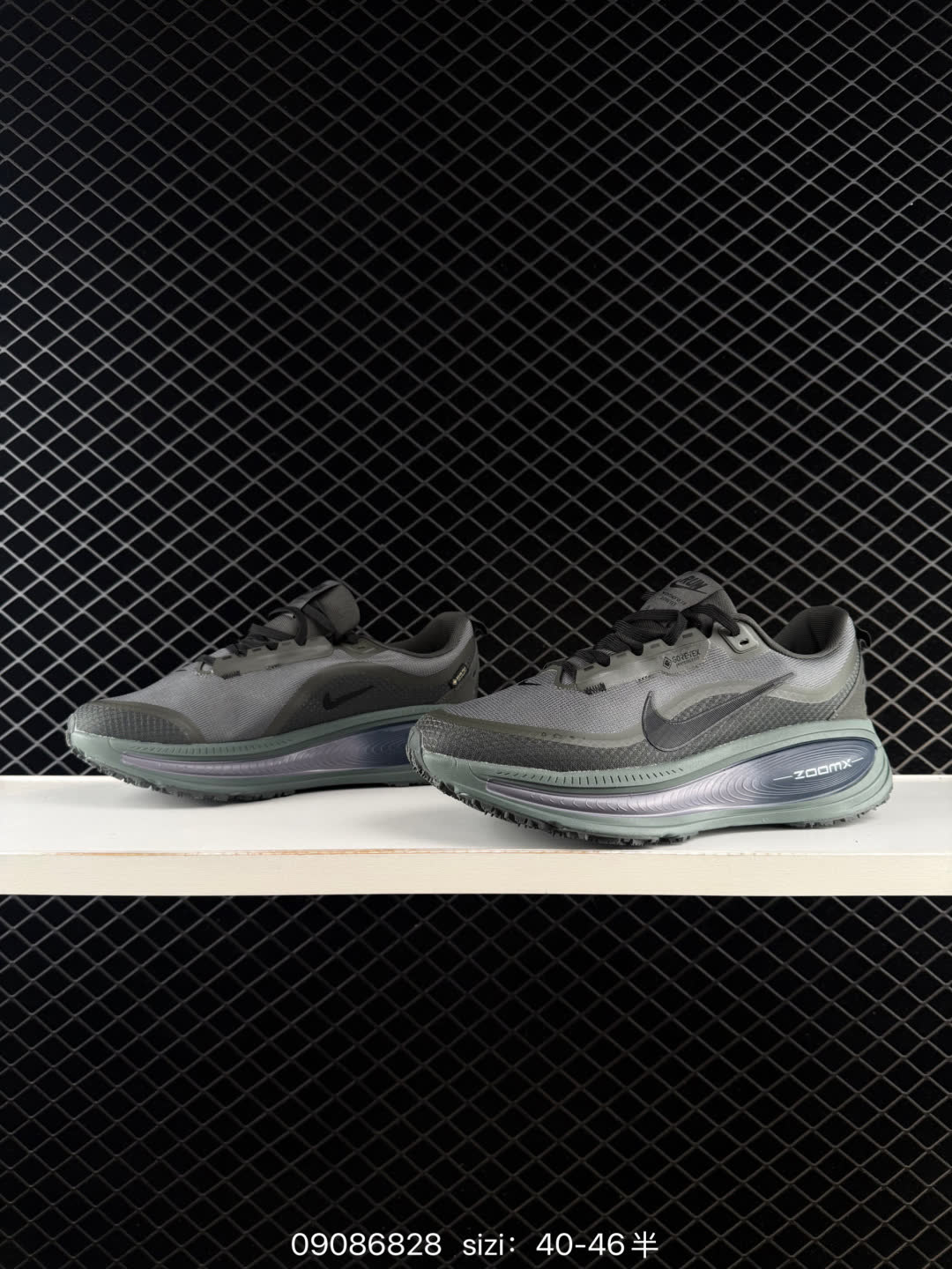 Nike Air Zoom Vomero 18 GTX-HQE98