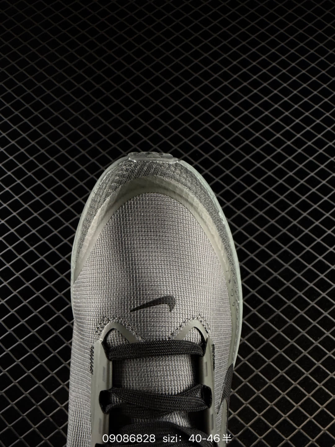 Nike Air Zoom Vomero 18 GTX-HQE98