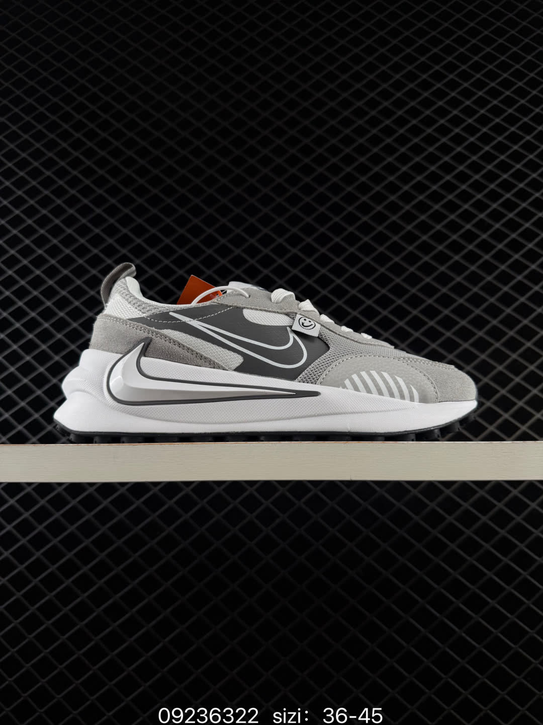 E NikeNike Waffle One-DM5446