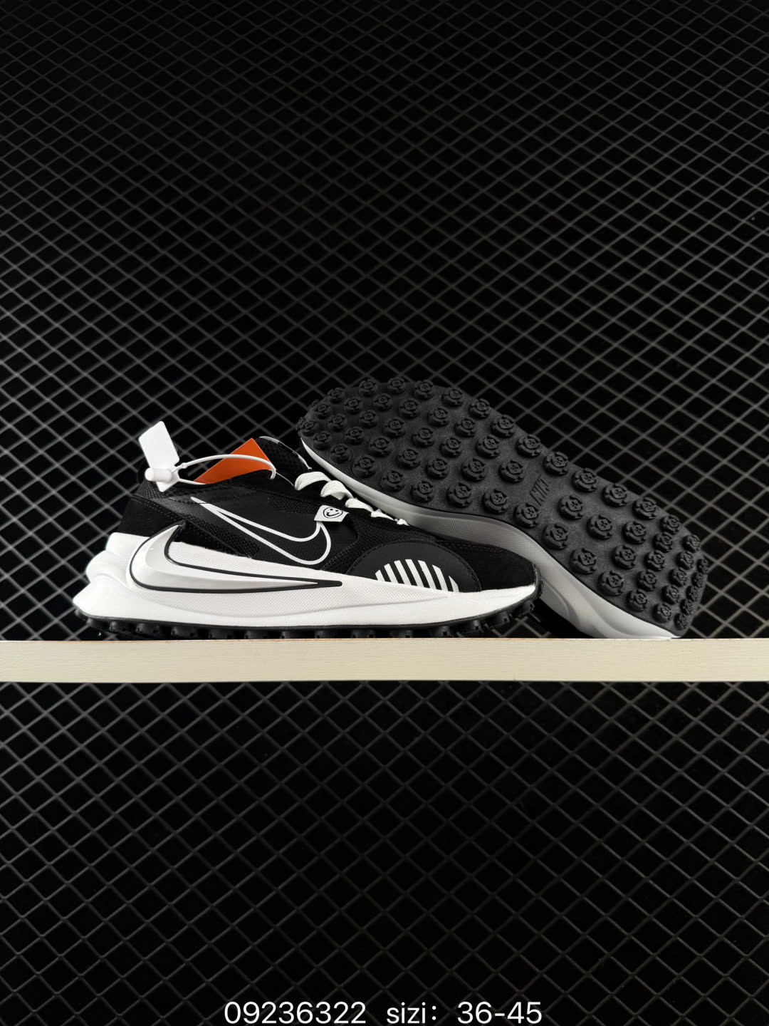 E NikeNike Waffle One-DM5446
