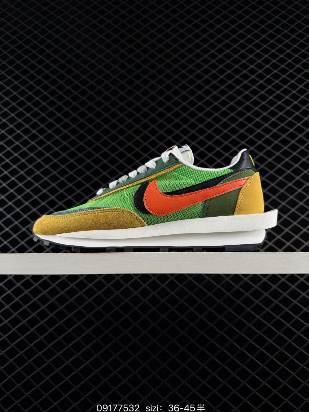 Sacai x Nike Ldwaffle-BV0073-100