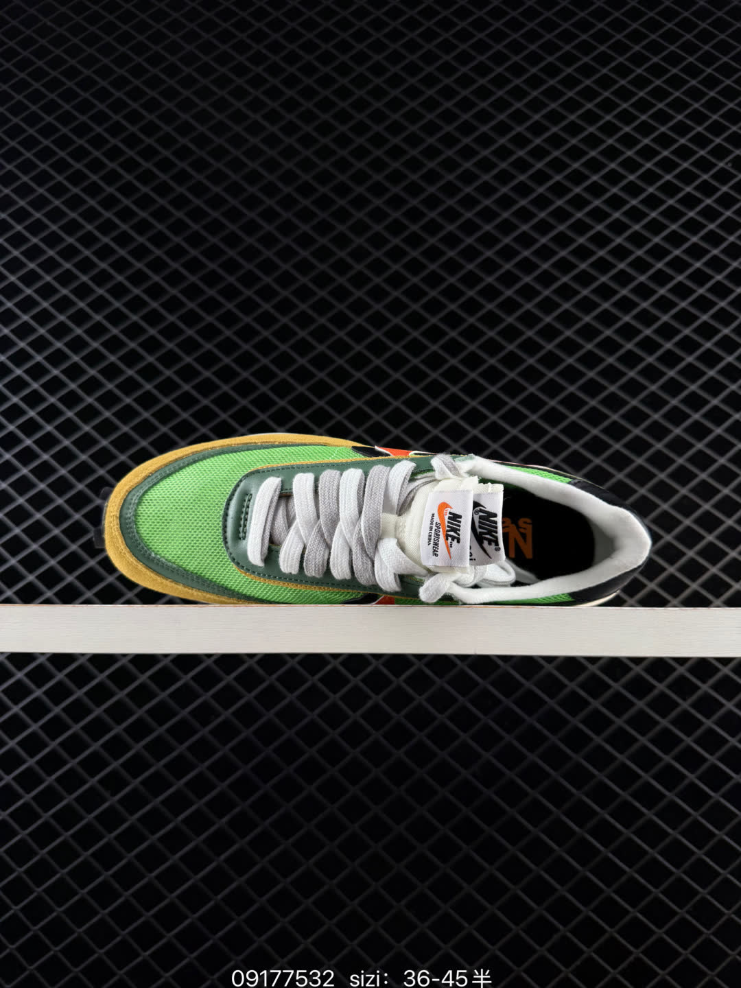 Sacai x Nike Ldwaffle-BV0073-100