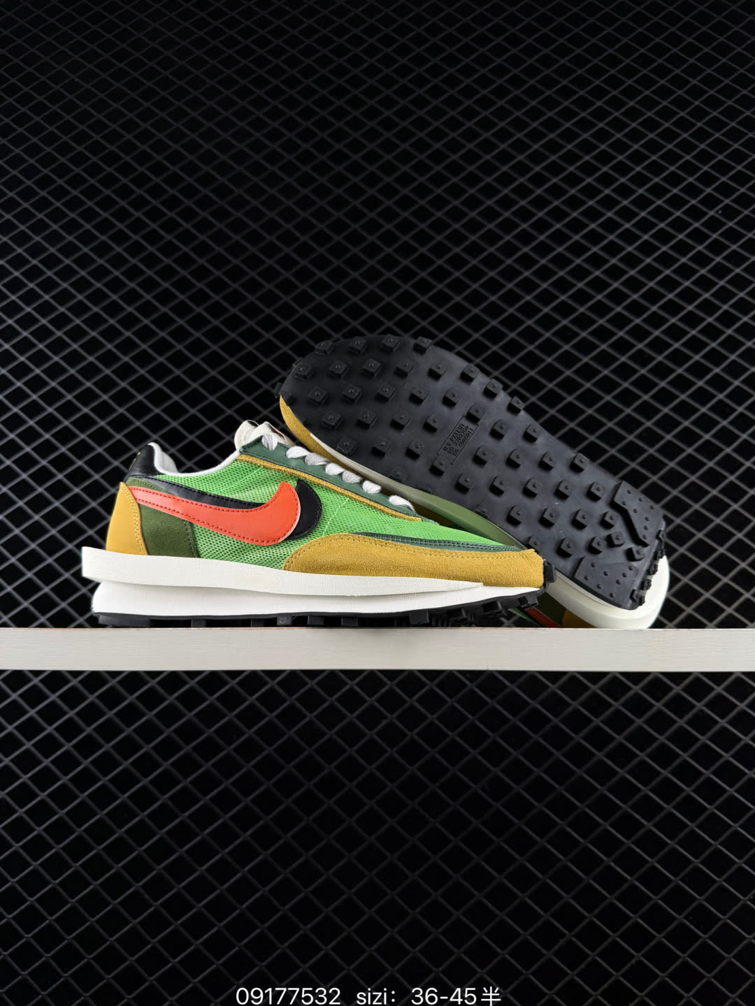 Sacai x Nike Ldwaffle-BV0073-100