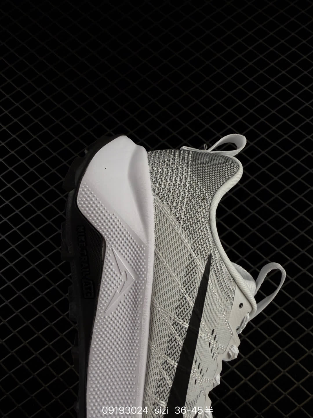 FV2337-100 Nike ReactX Wildhorse 10-FV2338
