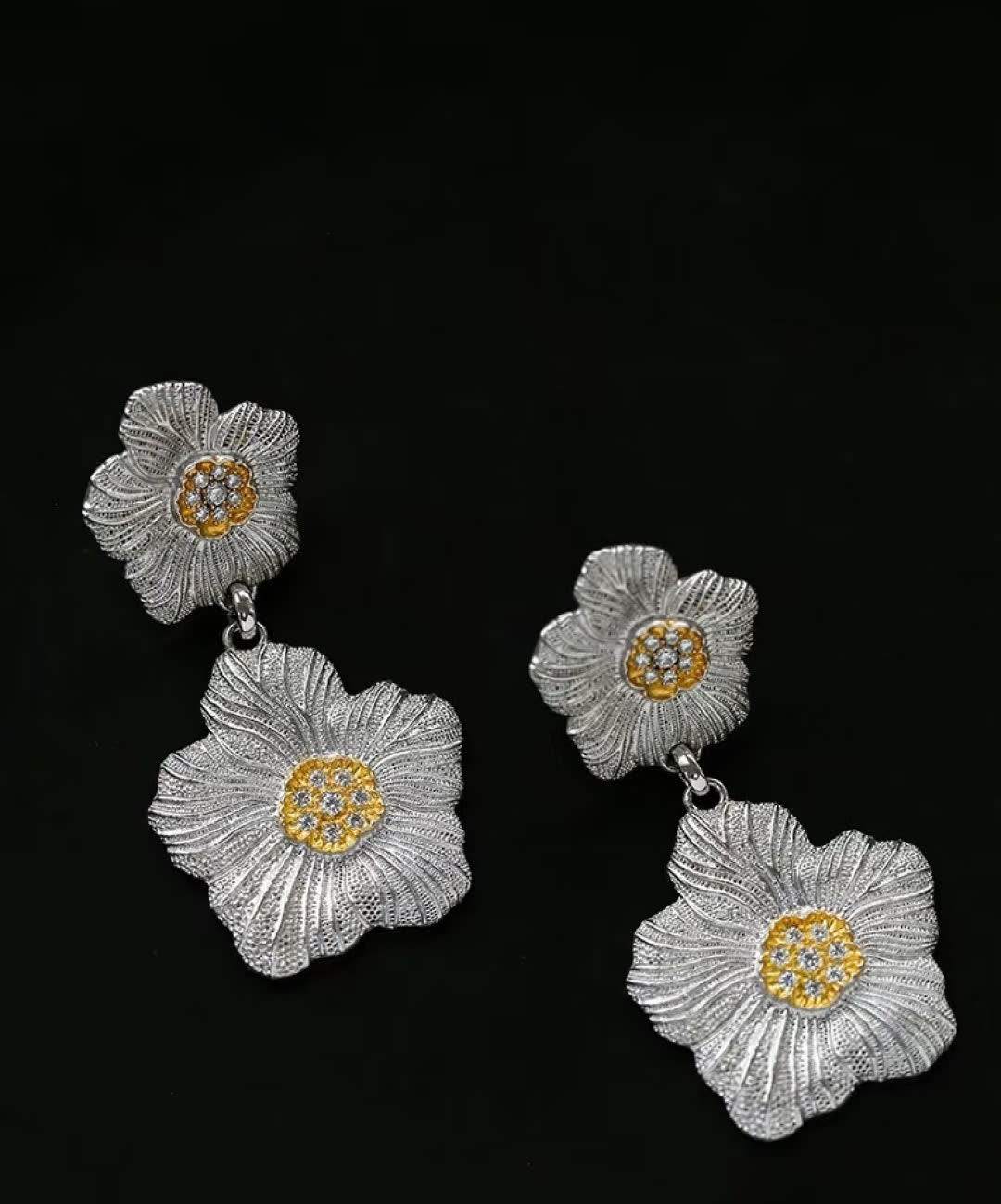 Buccellati Silver and Gold Flower Earrings