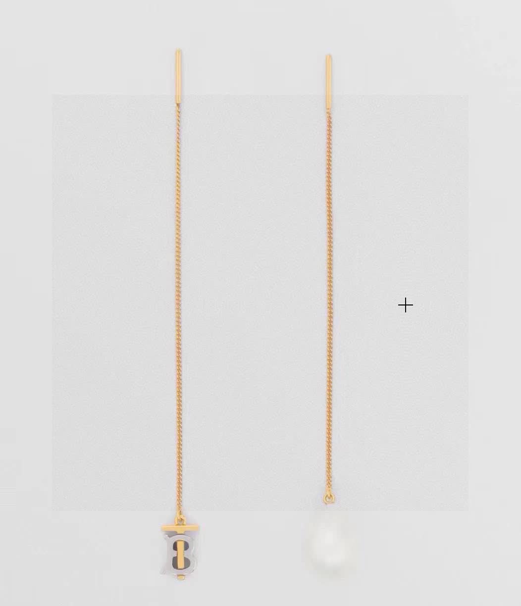 Chanel CC Logo Pearl Earrings