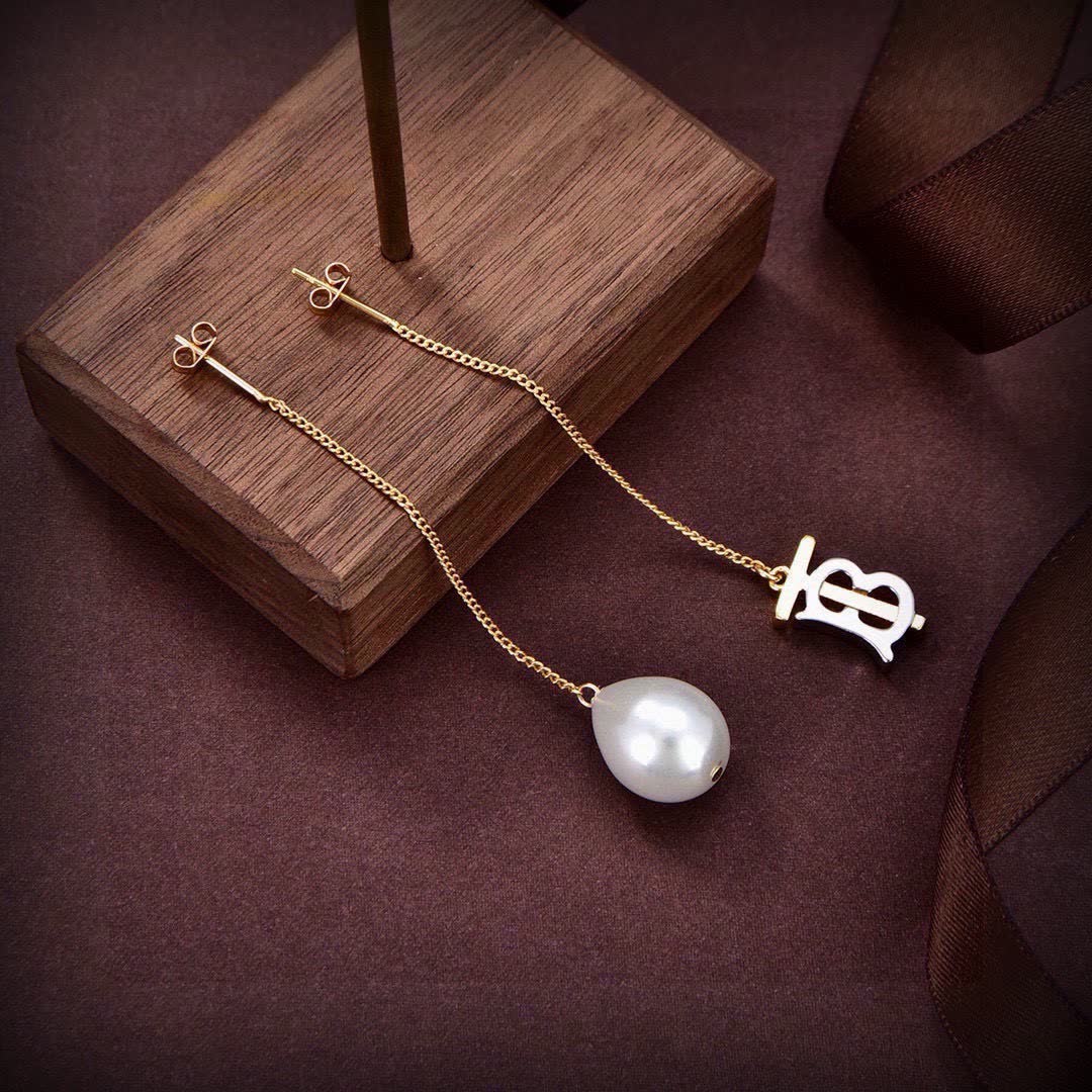 Burberry Gold Chain Earrings with Pearl and Logo Charm