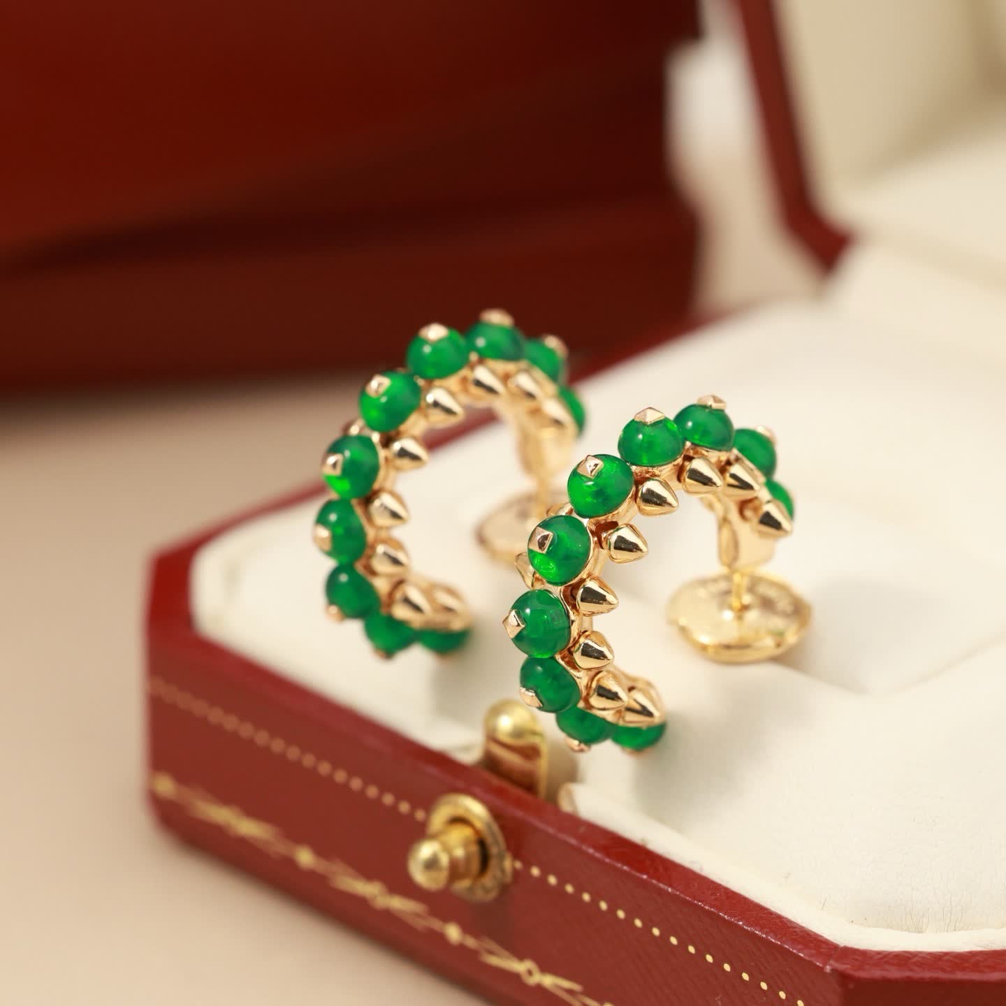 Cartier Elegant Beaded Hoop Earrings Set