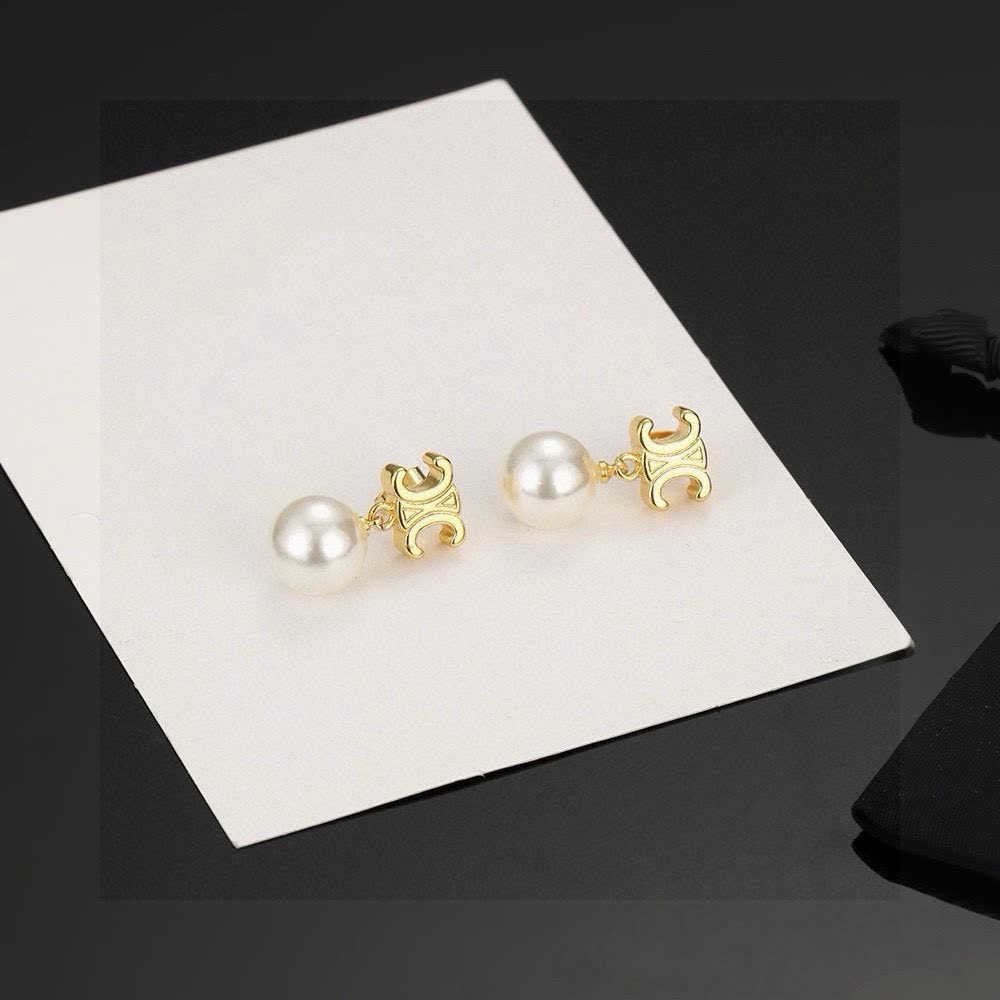 Chanel CC Pearl Earrings
