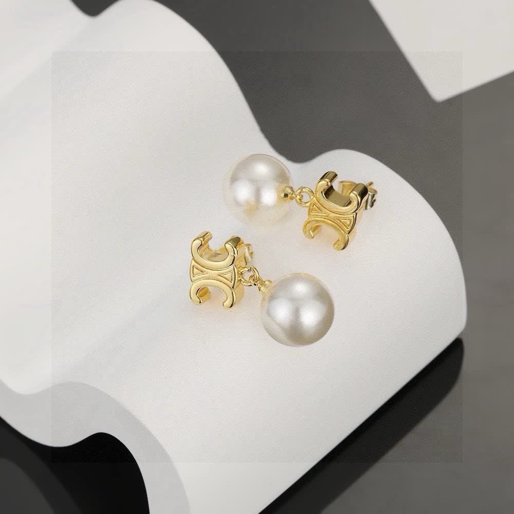 Chanel CC Pearl Earrings