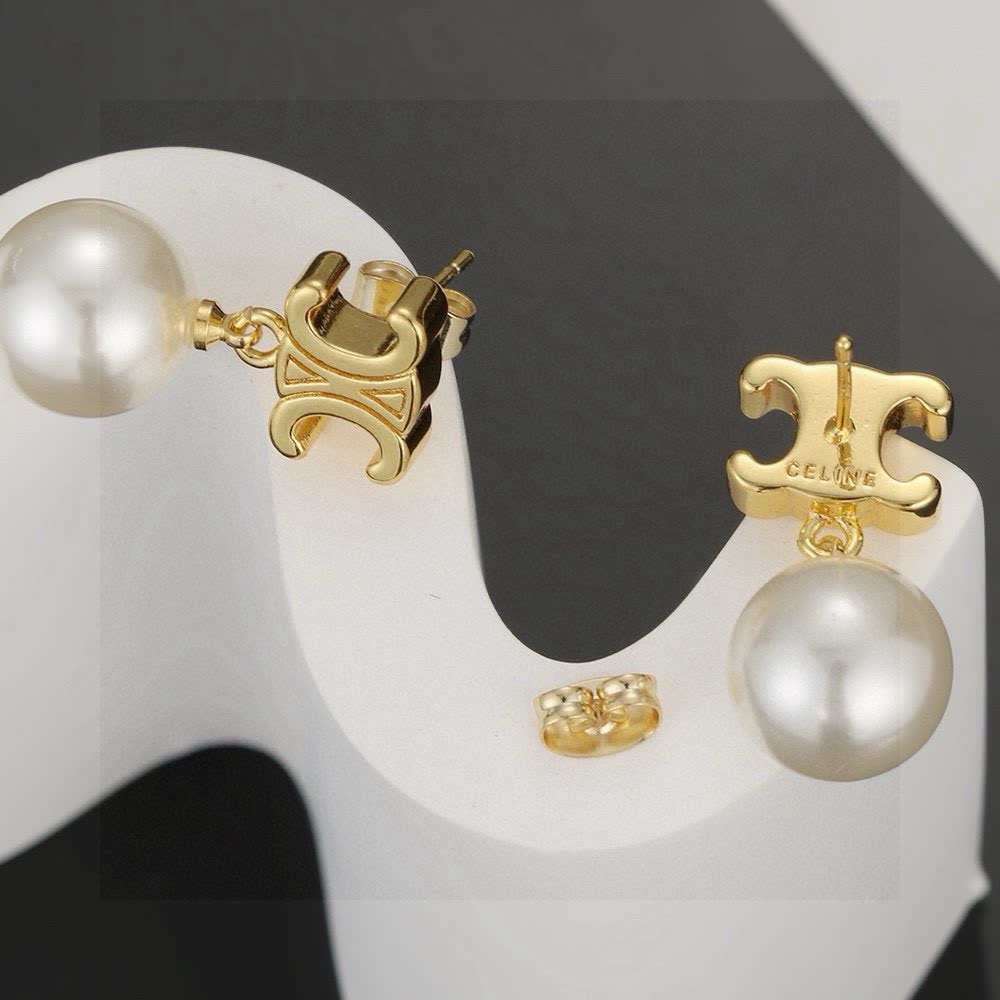 Chanel CC Pearl Earrings