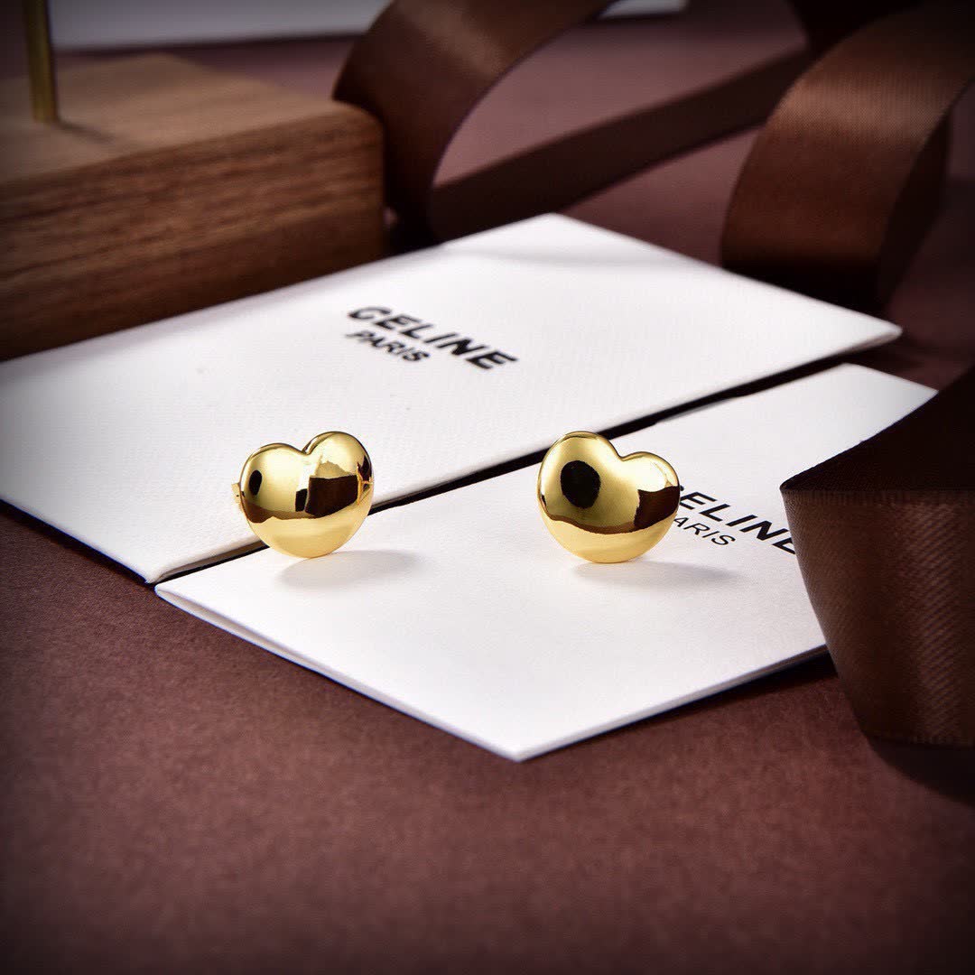 Celine Gold Pearl Earrings and Necklace Set