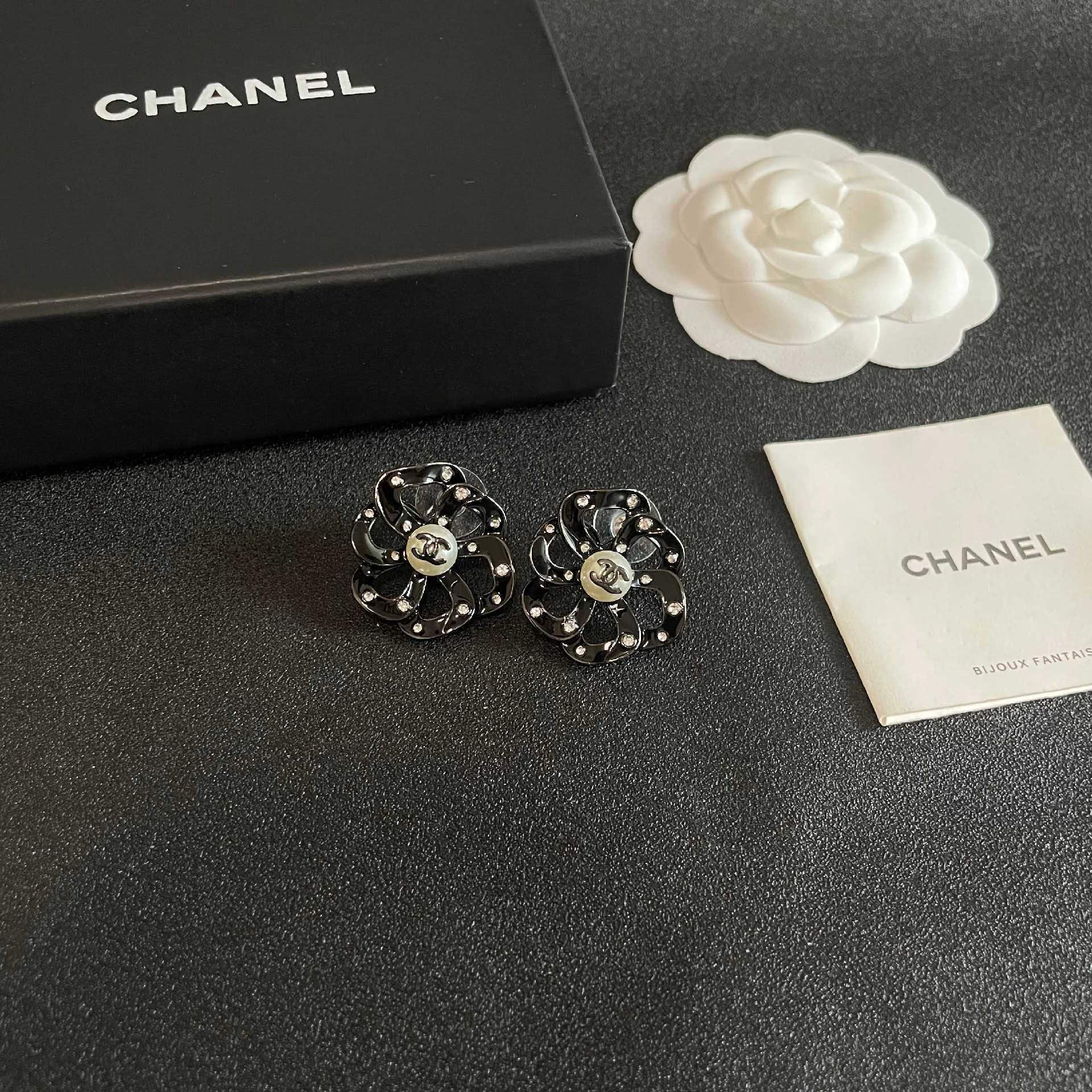 Chanel Black Flower Earrings