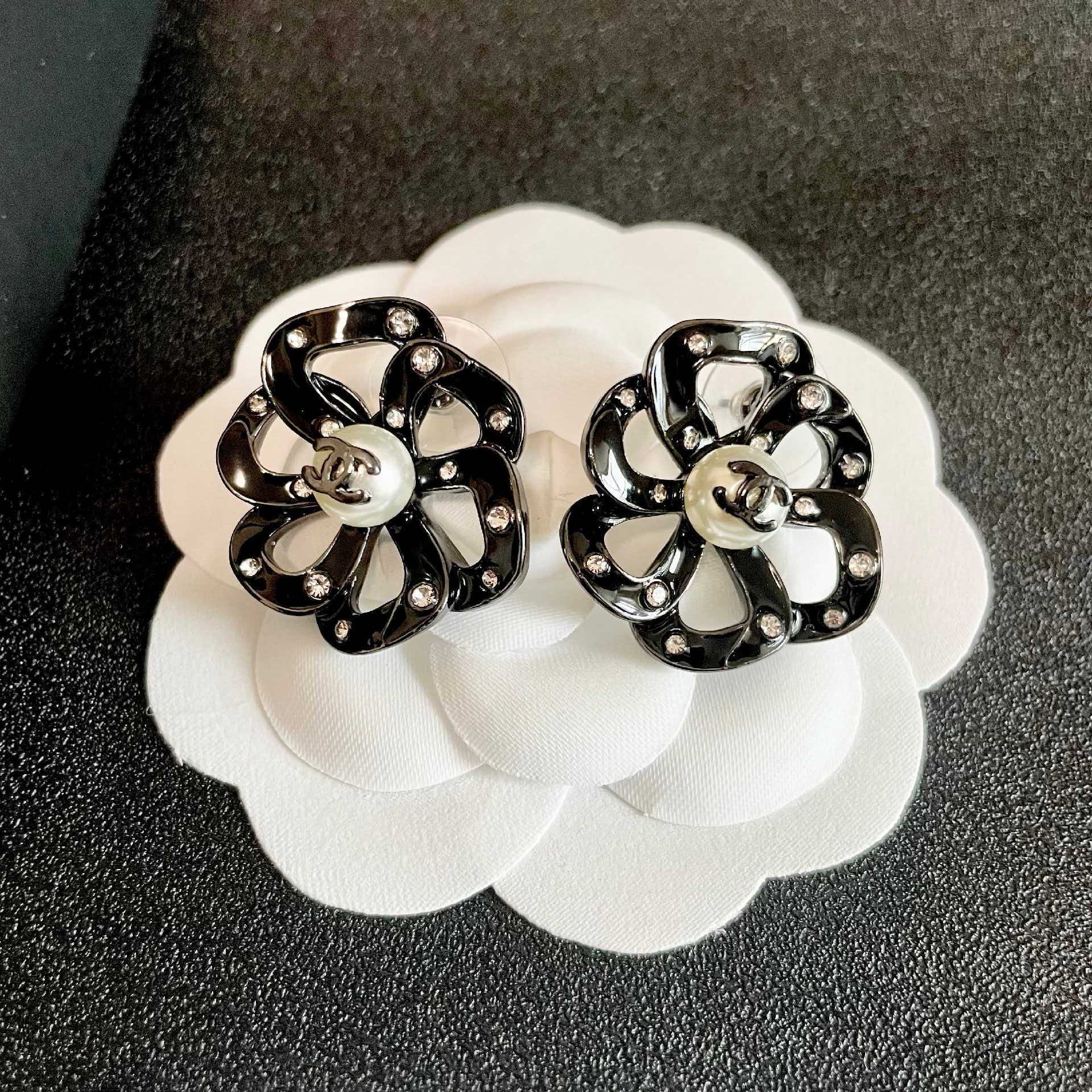 Chanel Black Flower Earrings