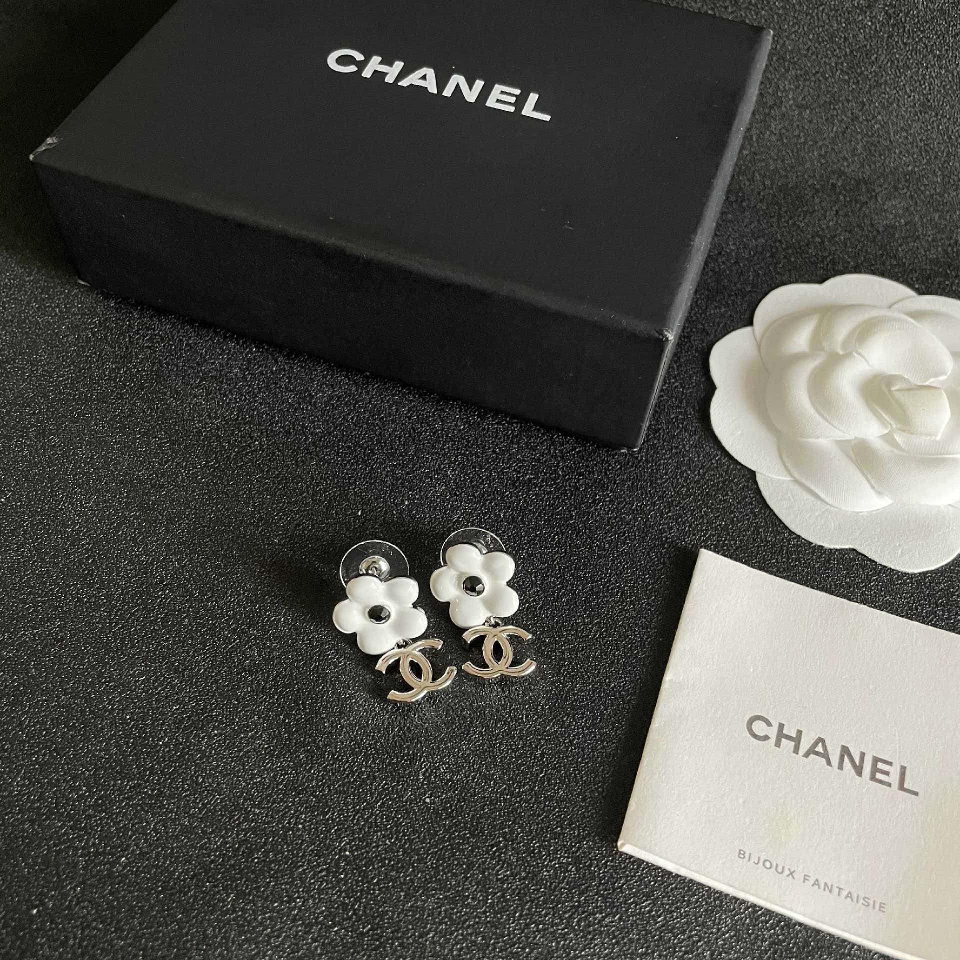 Chanel White Flower Earrings