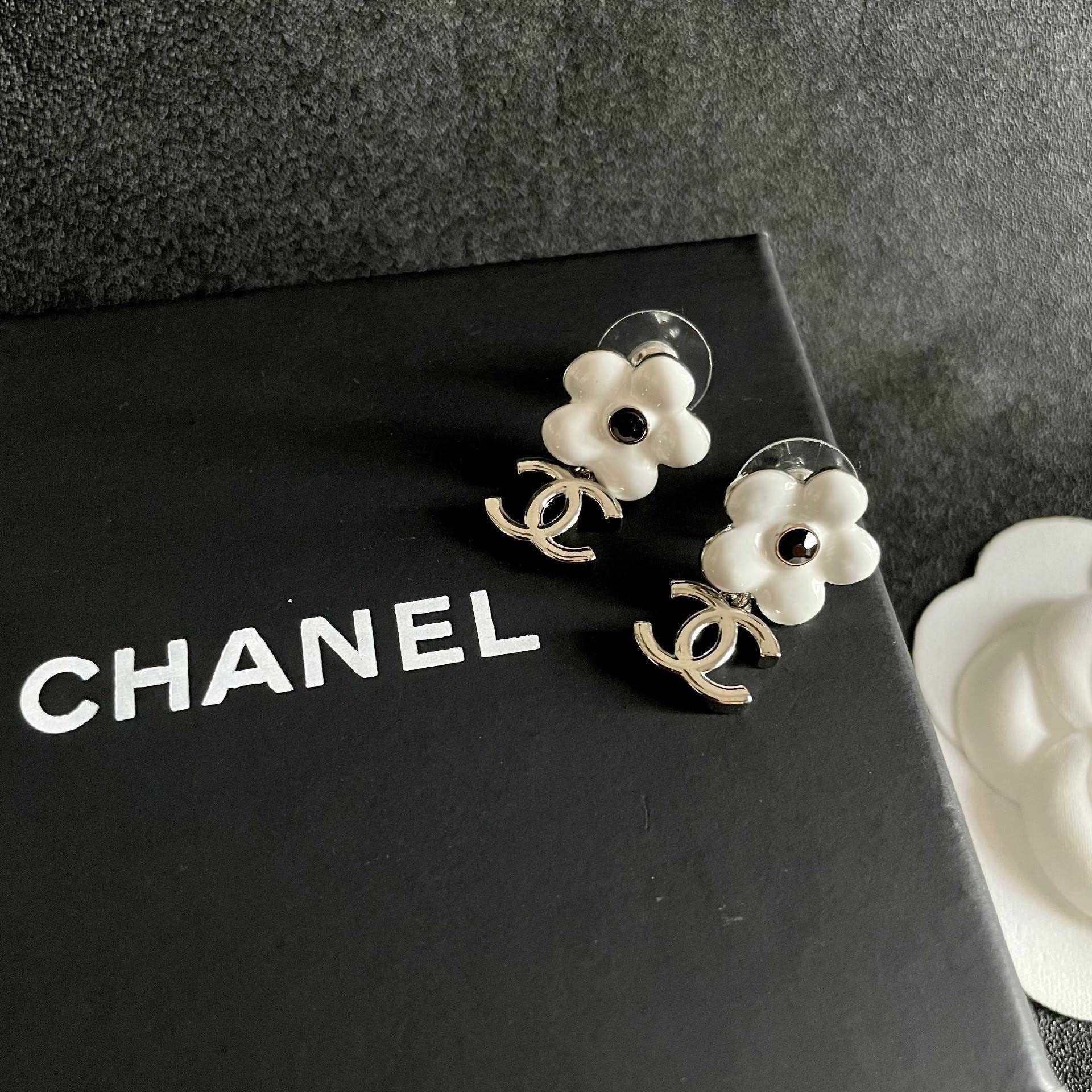 Chanel White Flower Earrings