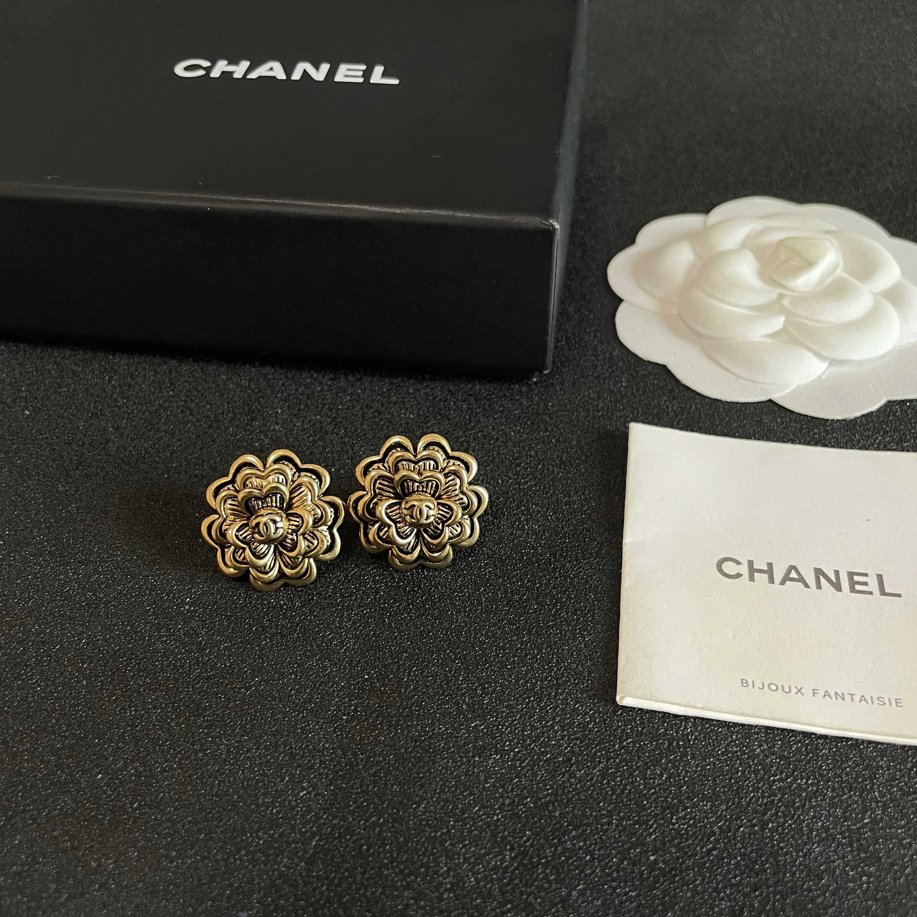 Chanel Gold Flower Stud Earrings