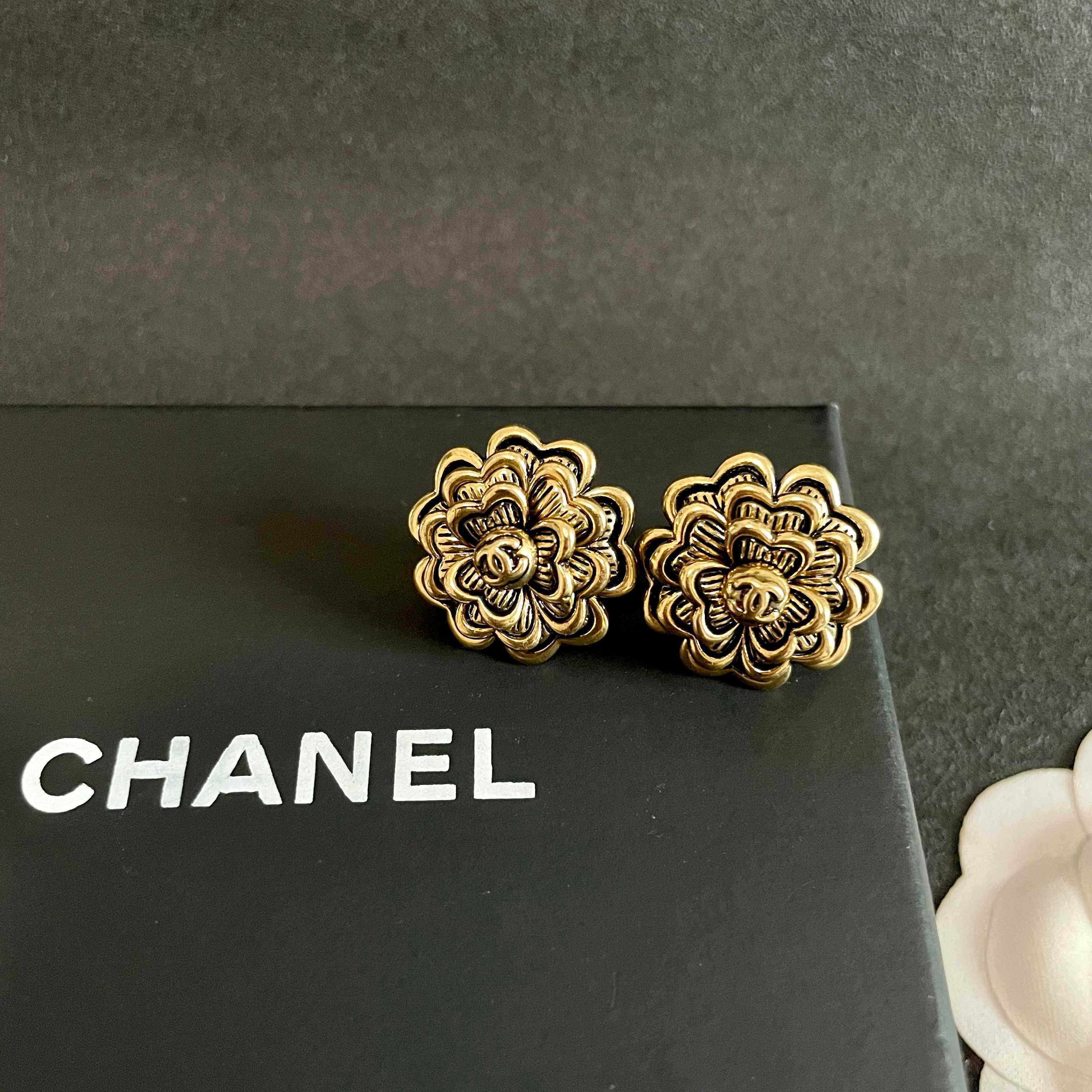 Chanel Gold Flower Stud Earrings