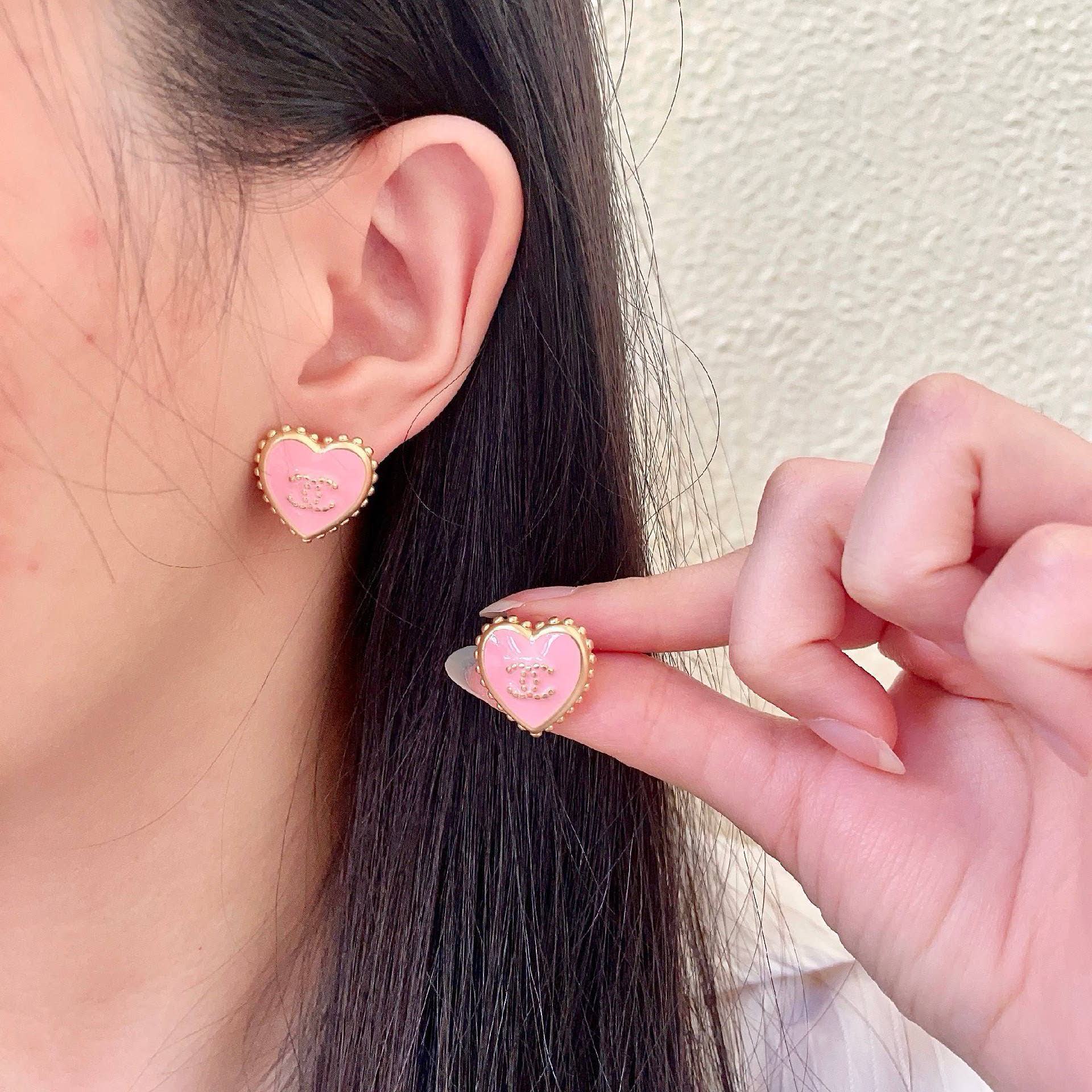 Chanel Pink Heart Stud Earrings Chanel Pink Heart Stud Earrings