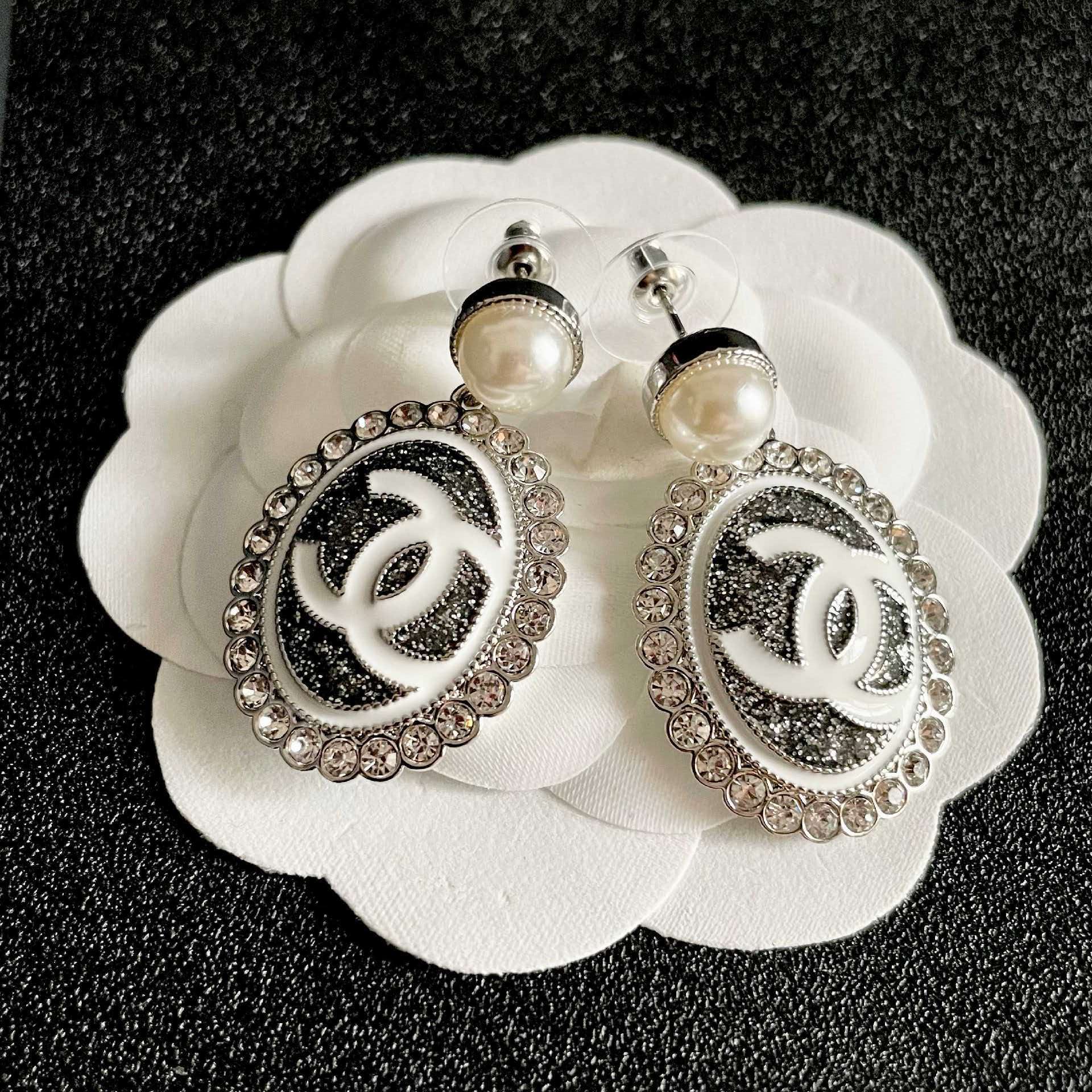 Chanel CC Logo Pearl Earrings