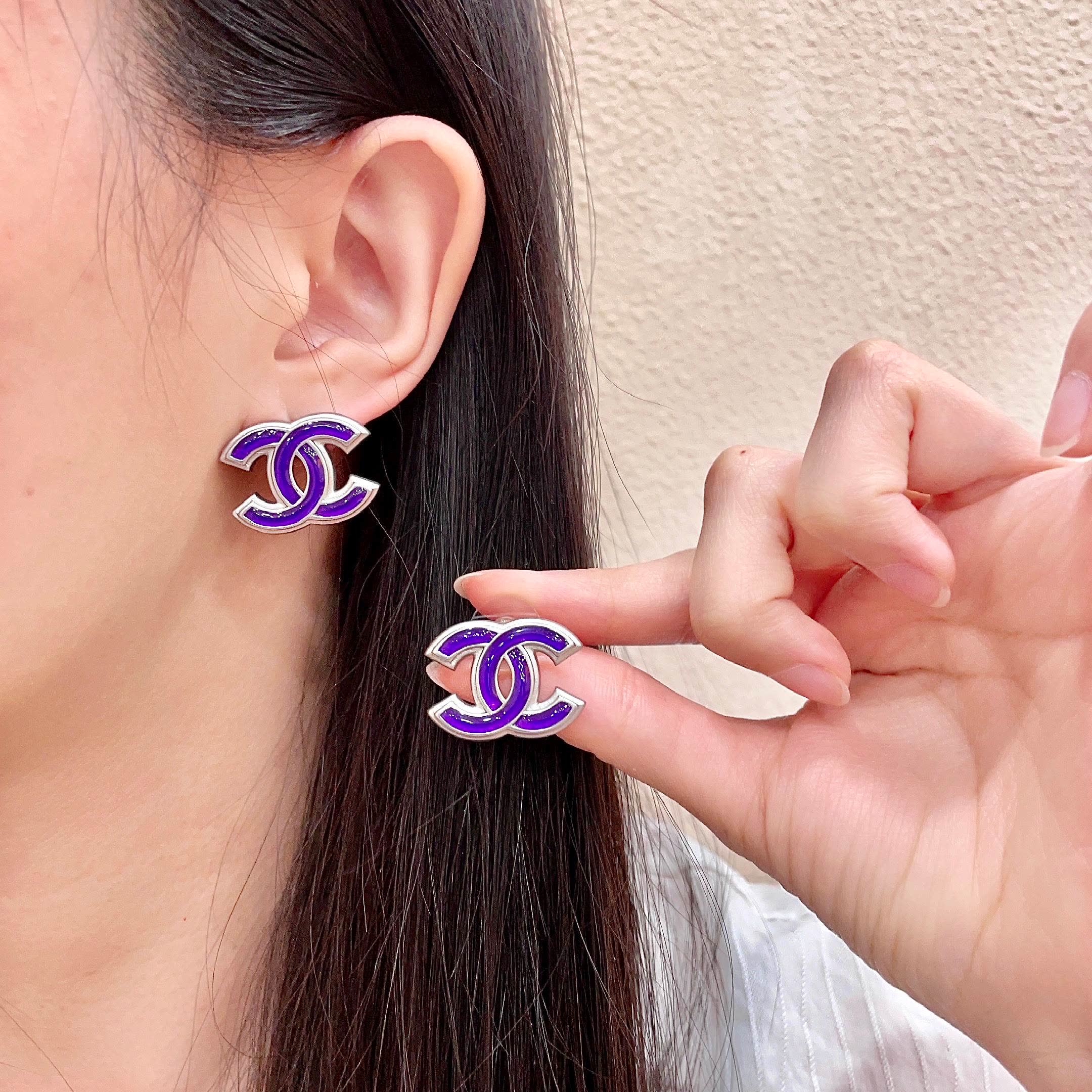 Chanel CC Logo Purple Earrings Chanel CC Logo Purple Earrings