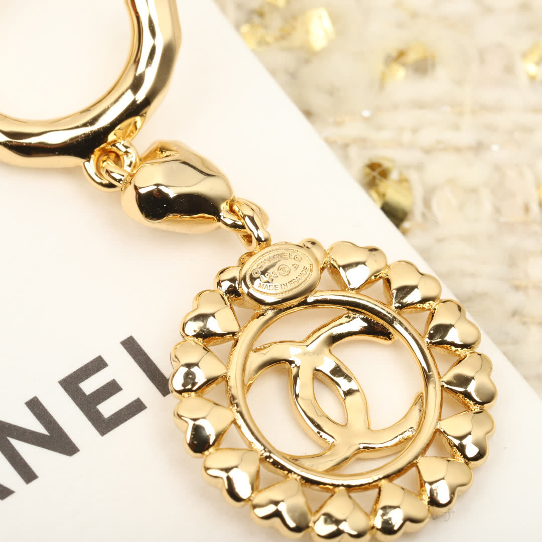 Chanel CC Logo Earrings Chanel CC Logo Earrings
