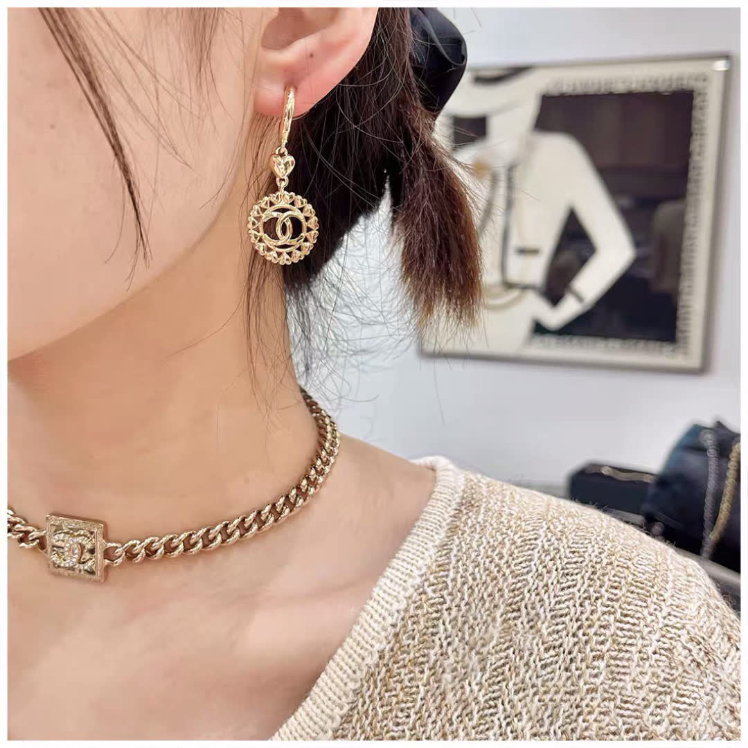 Chanel CC Logo Earrings Chanel CC Logo Earrings