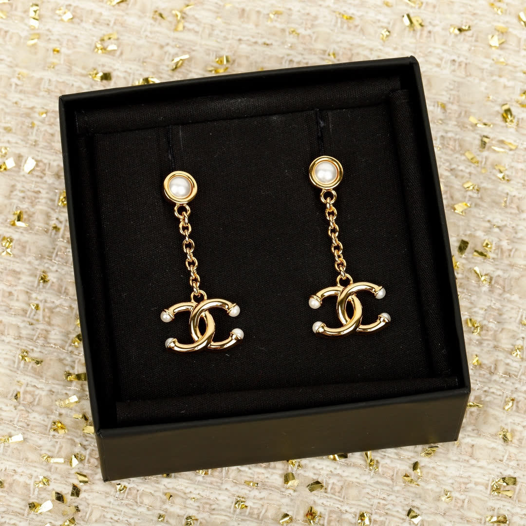 Chanel CC Logo Pearl Drop Earrings