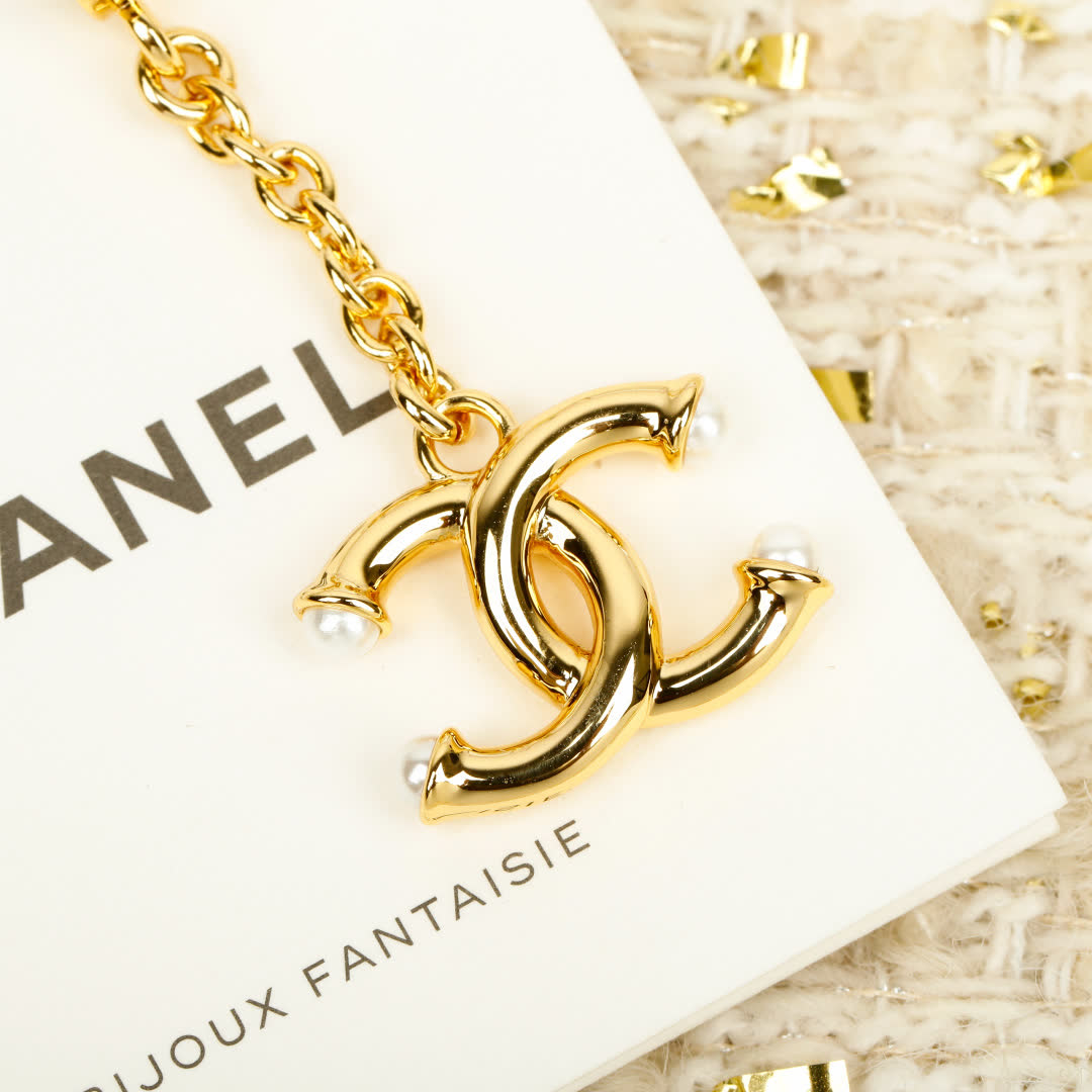 Chanel CC Logo Pearl Drop Earrings