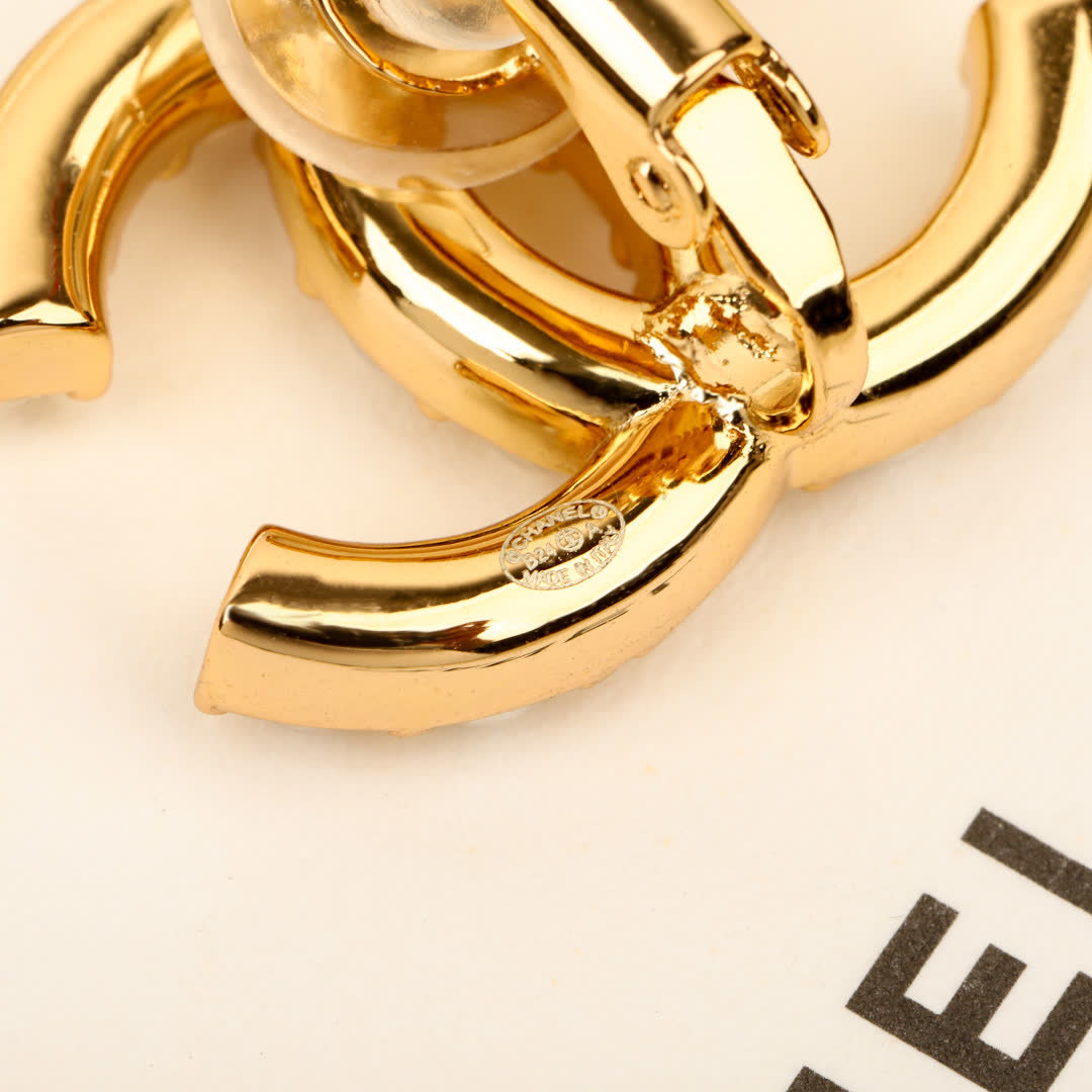 Chanel CC Logo Pearl Stud Earrings