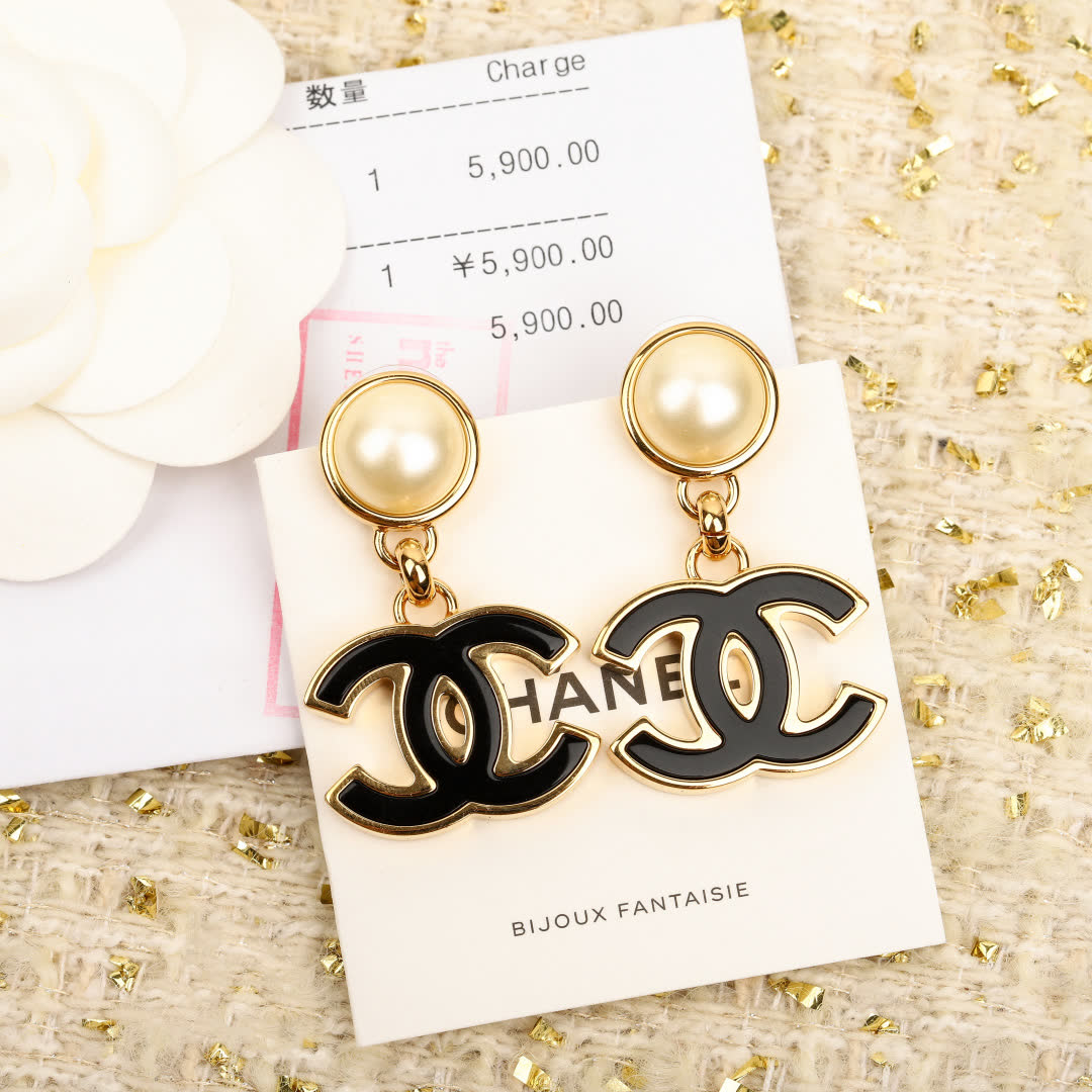 Chanel CC Logo Pearl Drop Earrings