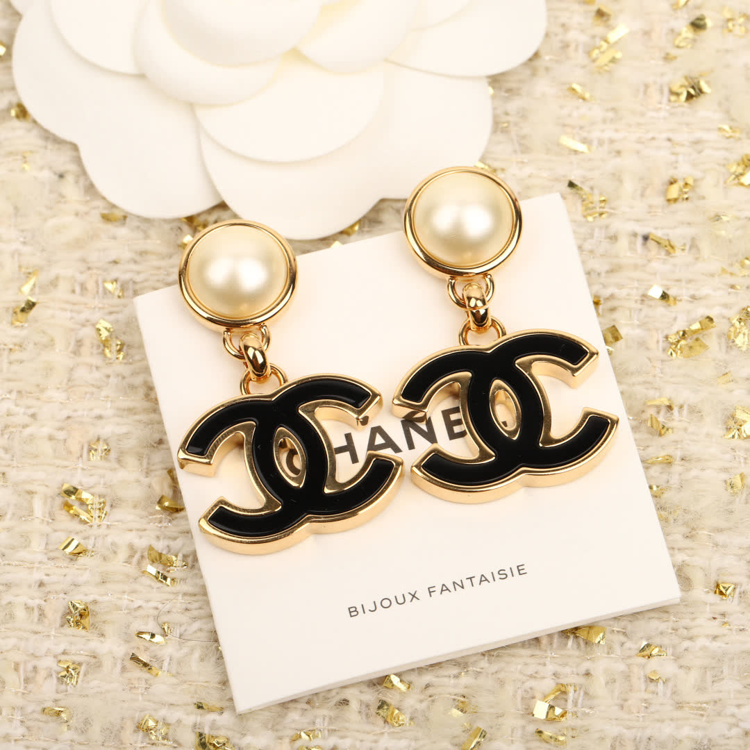 Chanel CC Logo Pearl Drop Earrings