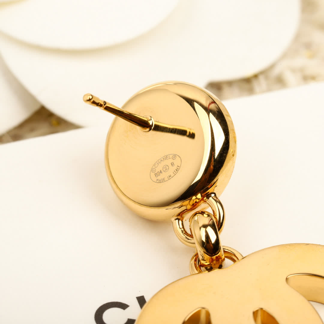 Chanel CC Logo Pearl Drop Earrings