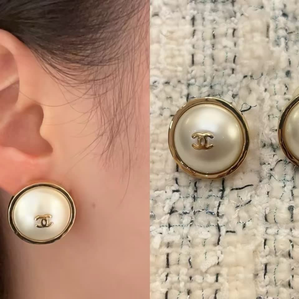 Chanel Pearl Stud Earrings