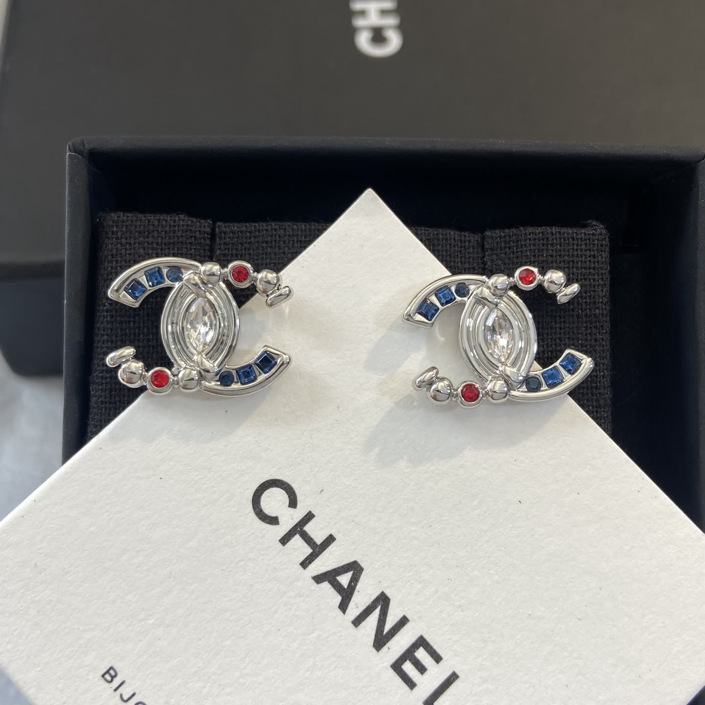 Chanel CC Logo Stud Earrings Chanel CC Logo Stud Earrings