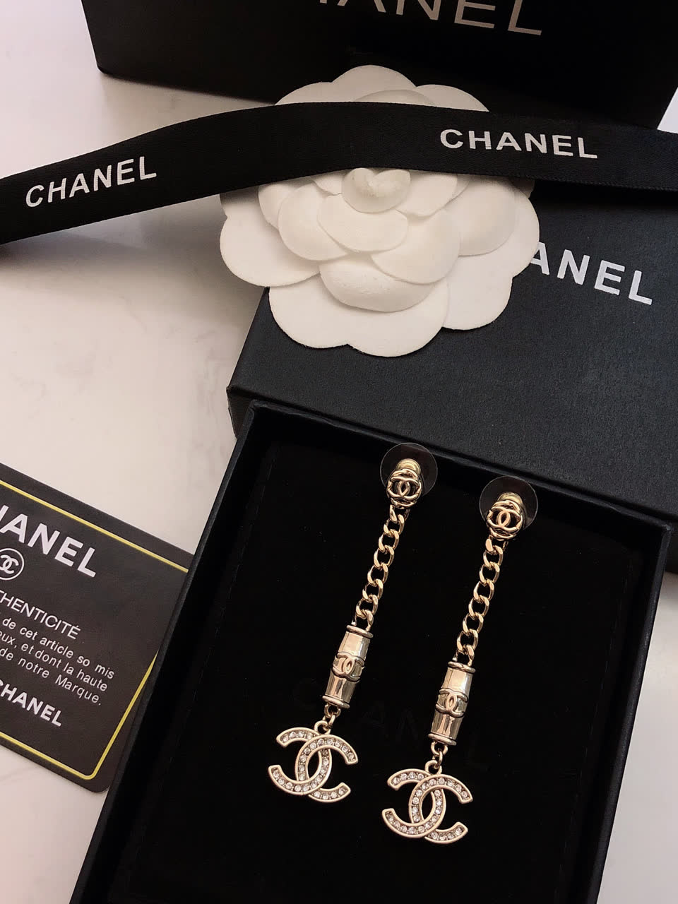 Chanel CC Logo Earrings Chanel CC Logo Earrings