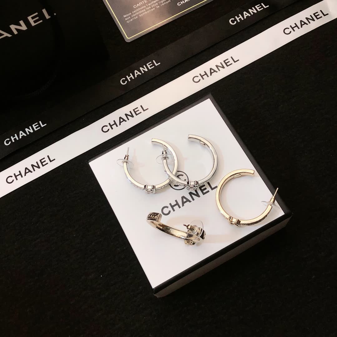 Chanel Silver Circle Earrings