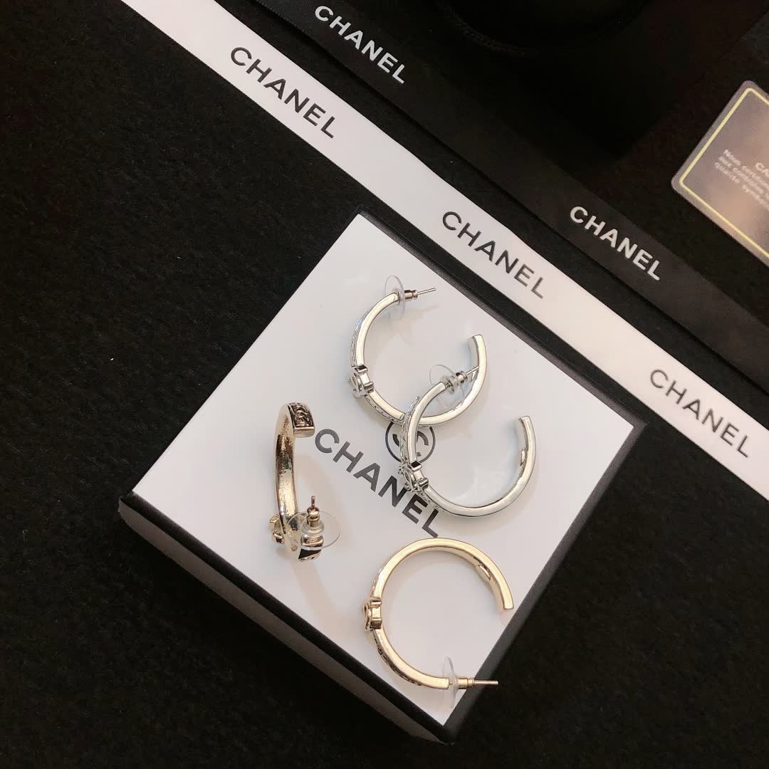Chanel Silver Circle Earrings