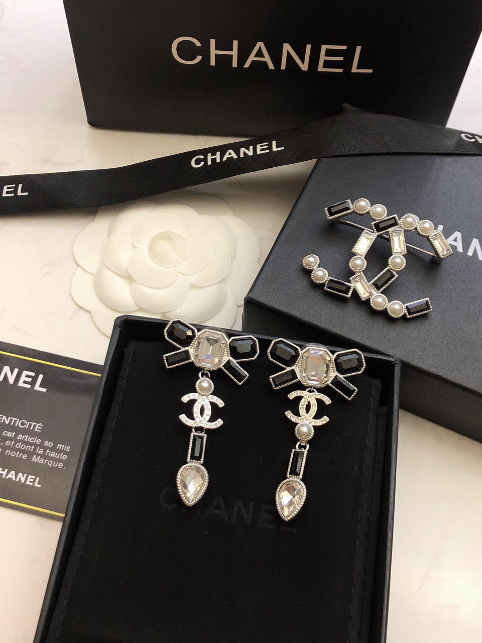 Chanel CC Logo Crystal Earrings Chanel CC Logo Crystal Earrings
