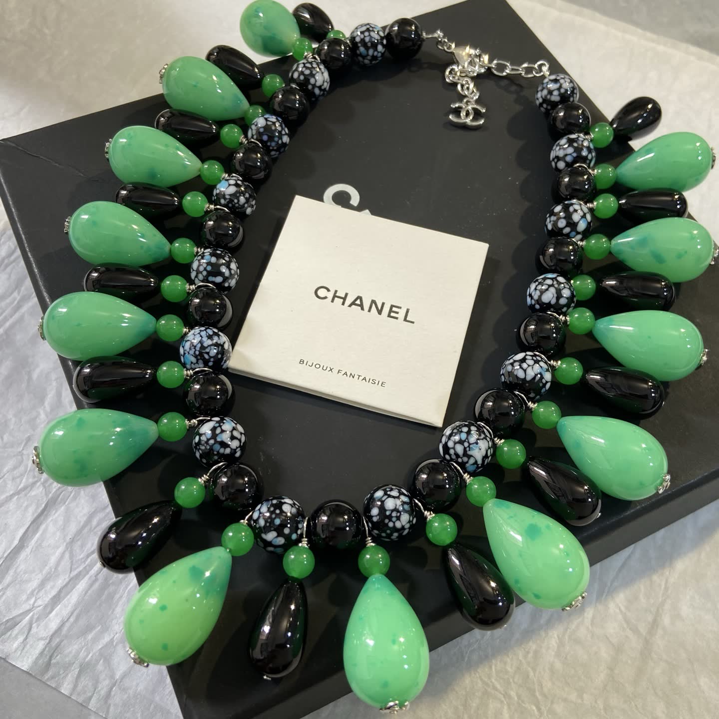 Chanel Bijoux Fantaisie Earrings