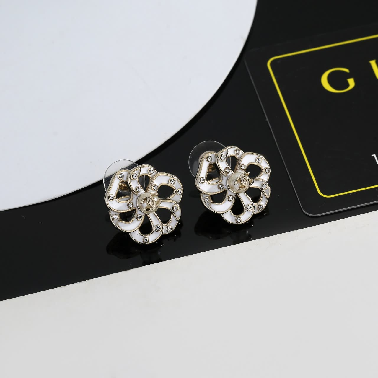 Chanel CC Logo Crystal Stud Earrings Chanel CC Logo Crystal Stud Earrings