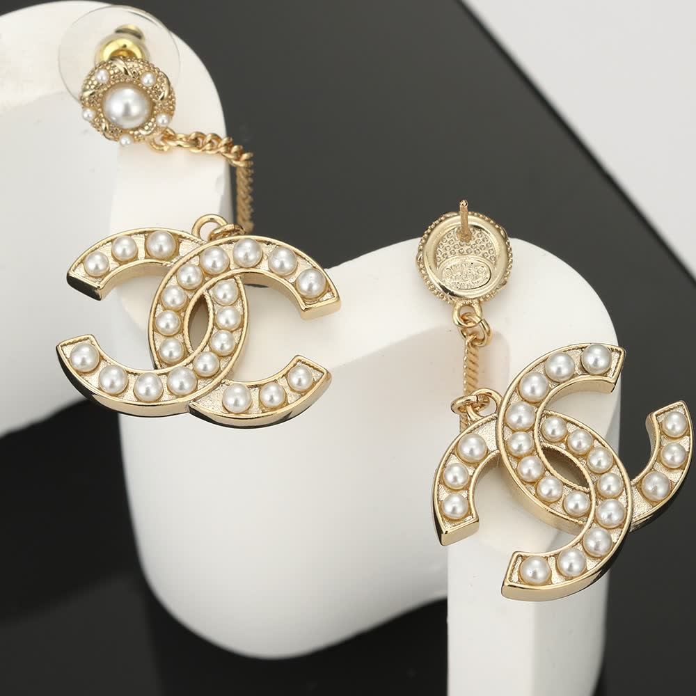 Chanel CC Logo Pearl Earrings