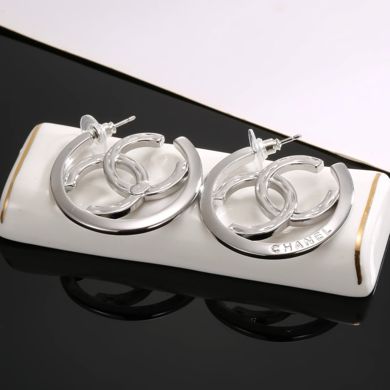 Chanel CC Logo Silver Hoop Earrings Chanel CC Logo Silver Hoop Earrings