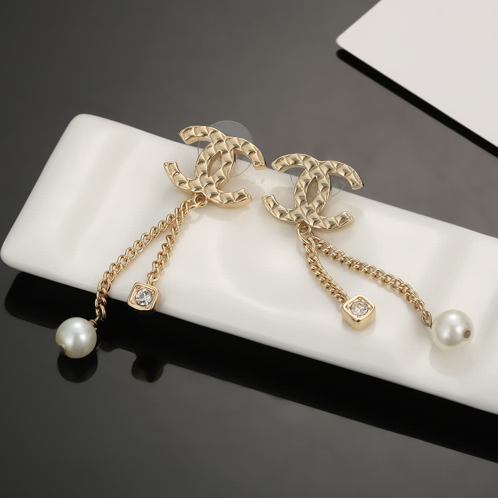 Chanel CC Logo Pearl Drop Earrings