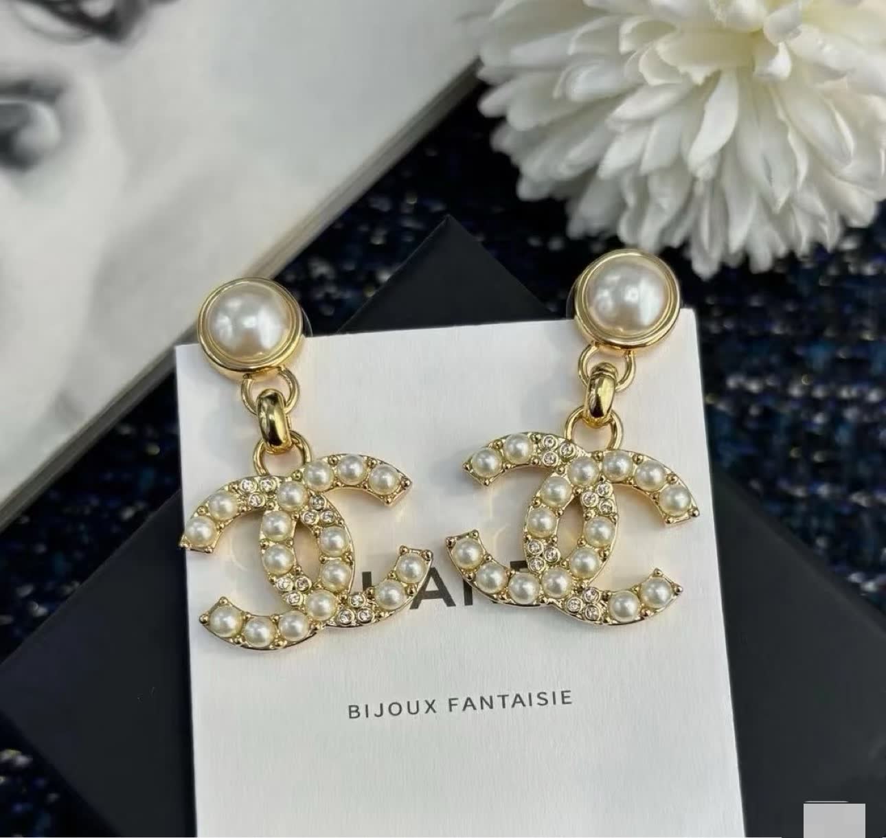 Chanel CC Logo Pearl Drop Earrings