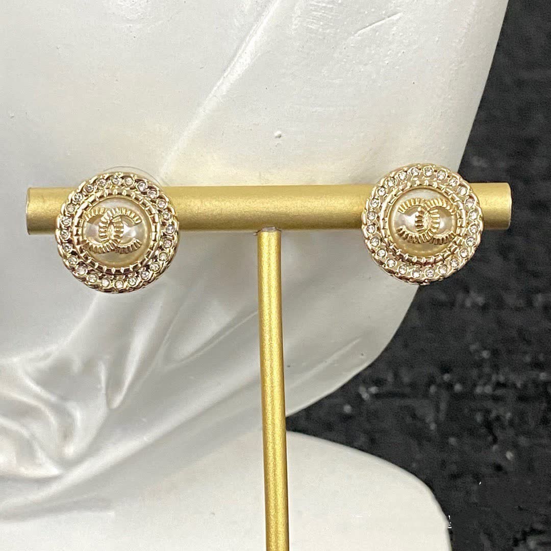 Chanel CC Logo Pearl Stud Earrings