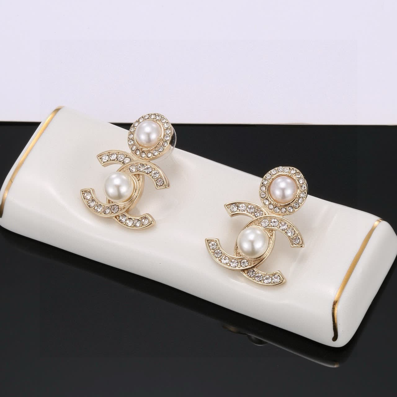 Chanel CC Logo Pearl Stud Earrings