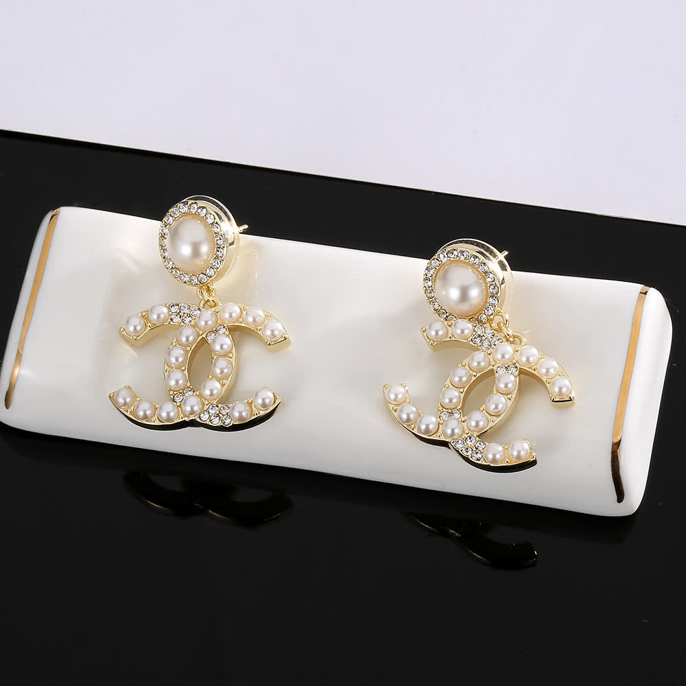 Chanel CC Logo Pearl Earrings