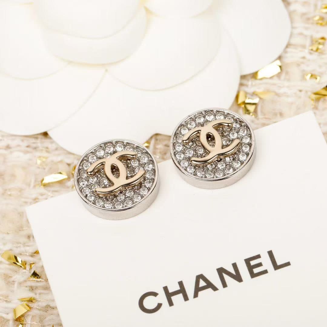 Chanel CC Logo Crystal Stud Earrings Chanel CC Logo Crystal Stud Earrings